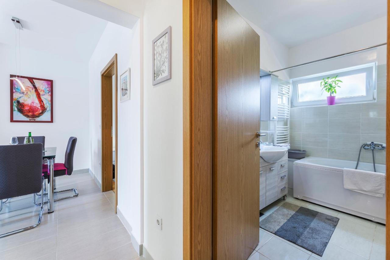 Amadeo Apartment Fazana Luaran gambar
