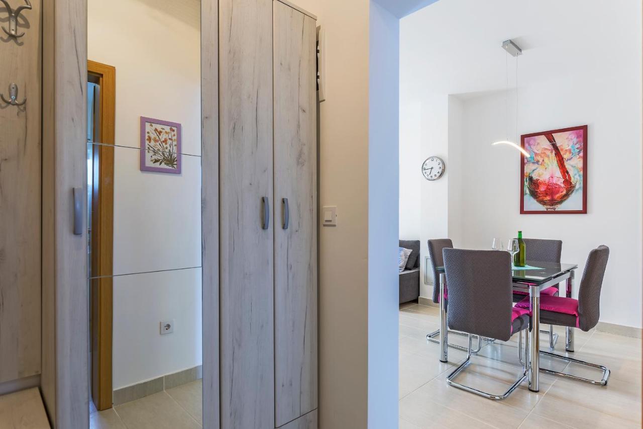 Amadeo Apartment Fazana Luaran gambar
