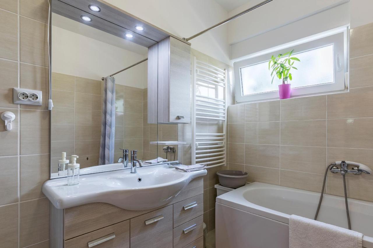 Amadeo Apartment Fazana Luaran gambar